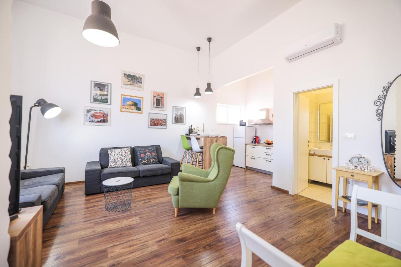 2R Apartman Zára Kültér fotó
