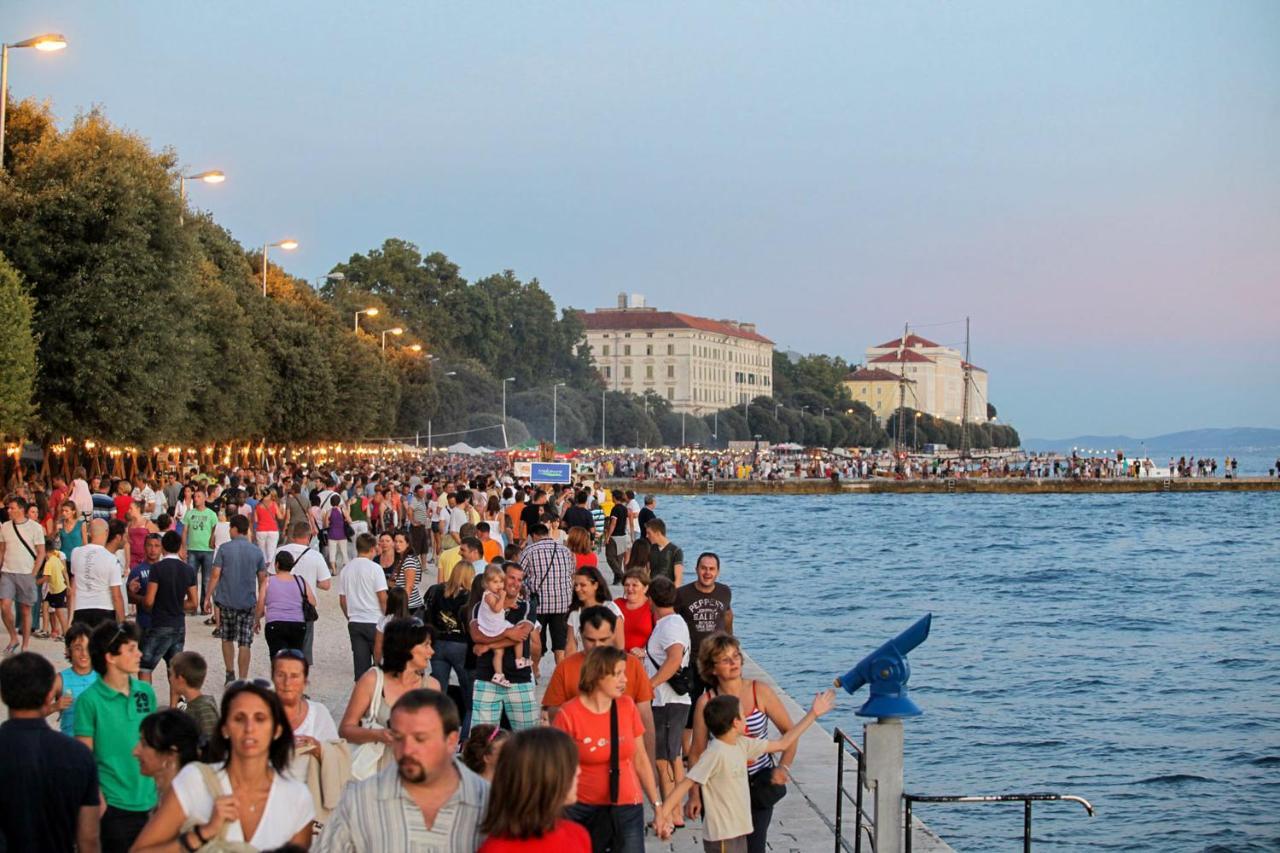 2R Apartman Zára Kültér fotó