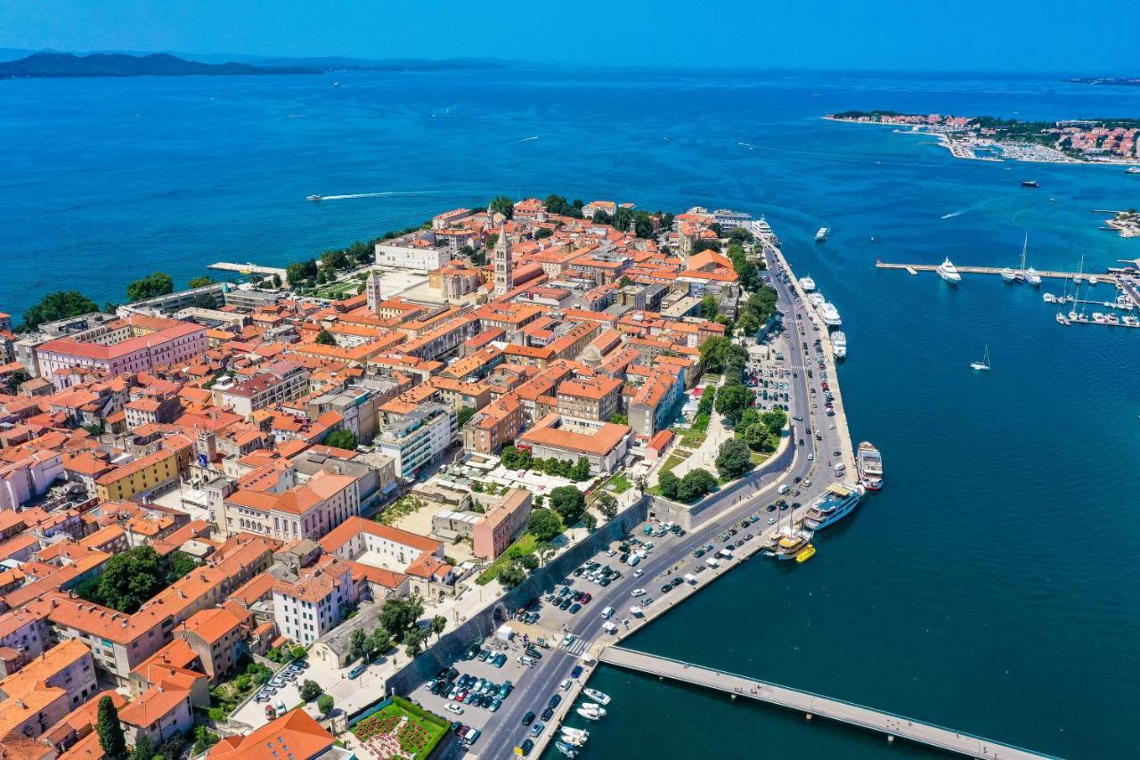 2R Apartman Zára Kültér fotó