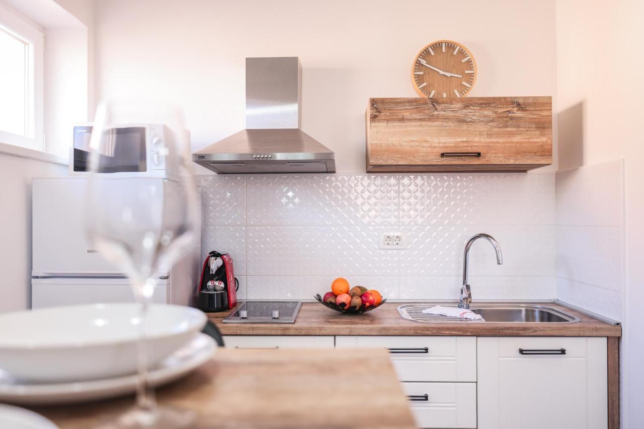 2R Apartman Zára Kültér fotó